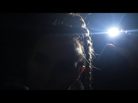 ASMR IN SWEDISH 🇸🇪 DO WHAT I SAY - Bright Light Triggers for a Deep Sleep
