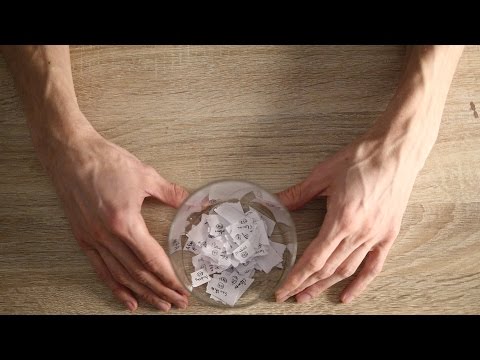 [ASMR français] Je chuchote vos noms - partie 2 (w/mouvements main, son ciseaux, papier)