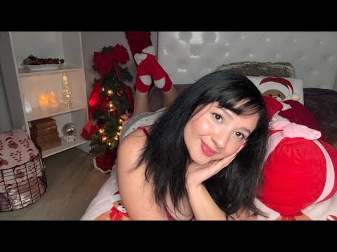 ASMR 🎄 Your Girlfriend Wakes Up With You on Christmas Morning ❤️| Soft Whispers,Christmas kisses 😘