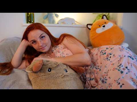 Relax with Silent ASMR. White Noise | No Talking 📖🤍