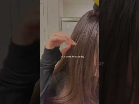 Hair care routine 🫶 #haircareroutine #routineaesthetic #girl #foryou #fyp #asmrroutine