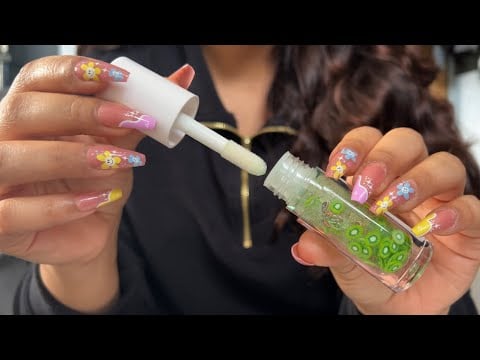 [ASMR] 1 Minute Makeup Application 🥝