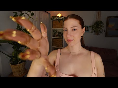 ASMR Hypnotic Hand Movements 💤 Mic Scratching 🌧️ Rain & Echo