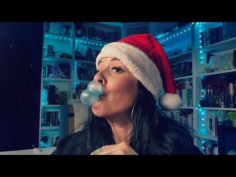ASMR- Gum Chewing, "Snowman Bubbles," & My Top 10 Favorite Christmas Movies ⛄️🎄🎬