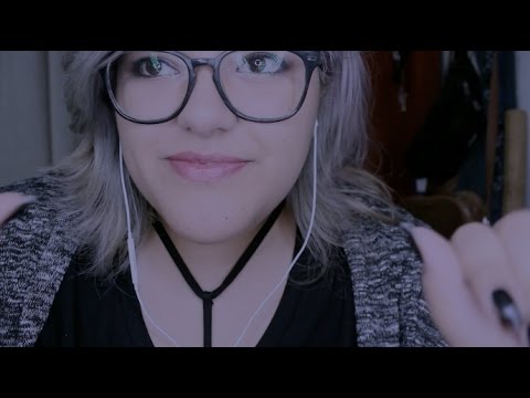 ASMR CHILE/ESPAÑOL - Mostrando cositas y Recomendando canales de ASMR