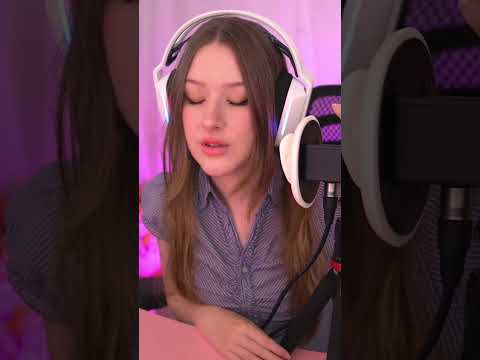 Scratching your head 💆🏼‍♀️ #asmr 