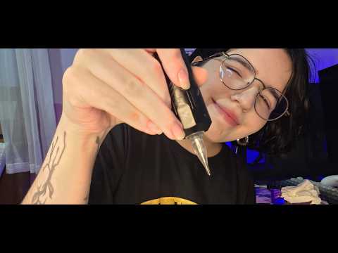 ASMR - Te tatuando