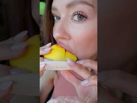 The lemon mini cake #ASMR. 🍋 OMG! 🤤 #mukbang #asmrfood #eatingsounds