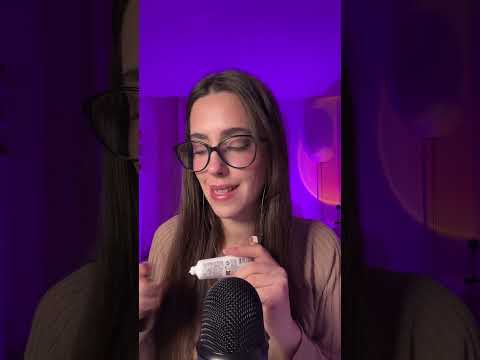 we are back 🩷🩷 #asmr #relax #triggersforsleep #tingles #nails