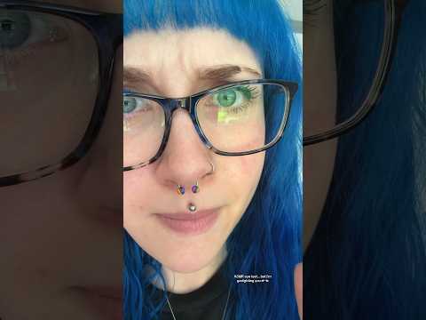 ASMR eye test… but i’m gaslighting you👉🏻👈🏻 #shorts #asmr