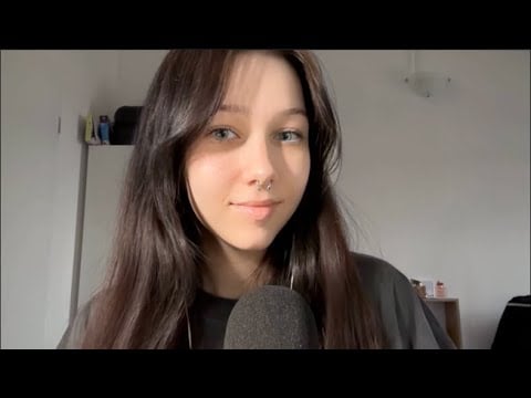 [ASMR] My first asmr, mic scratching & lettering games with eyes opened and closed (German) #asmr