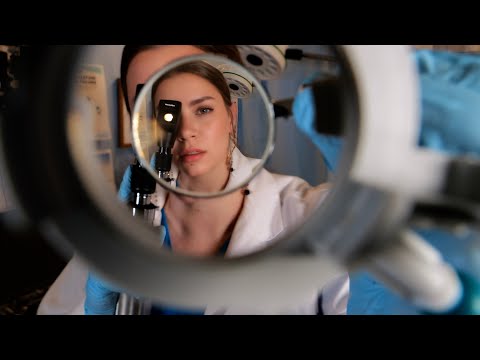 ASMR Optometrist Eye Exam & Retinoscopy