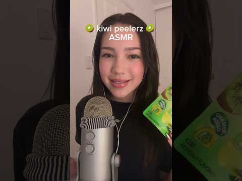 🥝 kiwi peelerz ASMR 🥝 #asmr #mukbang #mouthsounds #candy