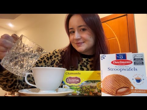 ASMR: FAZENDO CHÁ QUENTINHO + STROOPWAFEL DE CARAMELO (CASEIRINHO)
