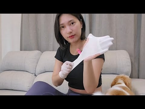 ASMR White Latex Gloves 🤍 Girl 10 Minutes No Talking - RAINIE ASMR