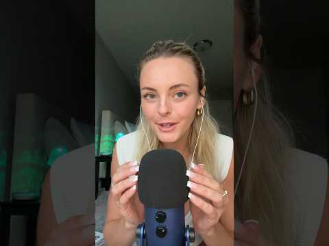 Talk to me! #asmr #asmrtriggers #tingles #asmrvideo #asmrsleep