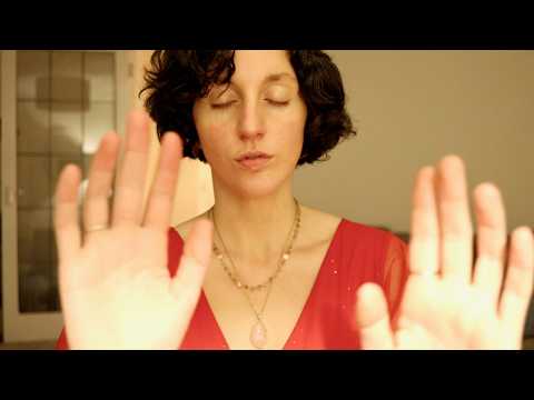 ✋🤚HEART ENERGY HEALING💓 This energy opens up your heart & heals you😇 YOU ARE READY TO MOVE FORWARD🦋