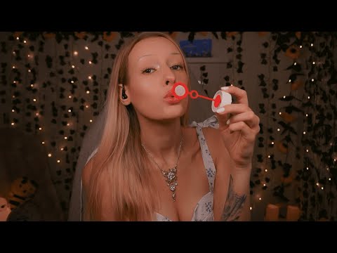 ASMR | Bubbles w/echo (visual and auditory ASMR)