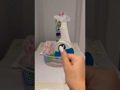 Small bathroom cleaning #asmr #cleaning #cleaningmotivation #cleanwithme