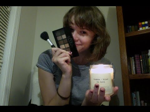 Asmr What's in My Makeup Bag? // Raven's LateNightASMR