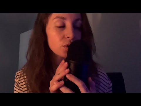 Repeating sshhhh w/ little mic kisses ASMR 🤫💋