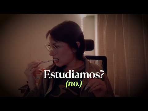 Estudio con vos (pero no te dejo estudiar) II | ASMR en español