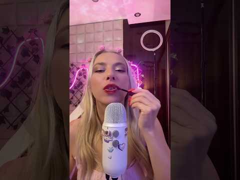 #lipgloss #mouthsounds #asmr