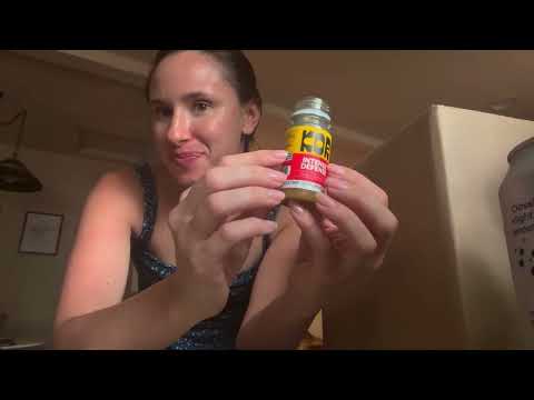 Asmr groceries haul (object tracing + tingly tapping and over explaining) 