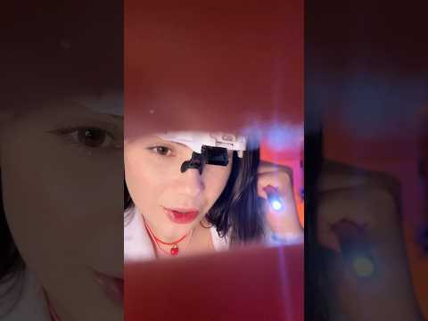 O asmr mais mal feito que eu já fiz 😂 POV: você na oftal. #asmr #oftalmologia #asmrpov