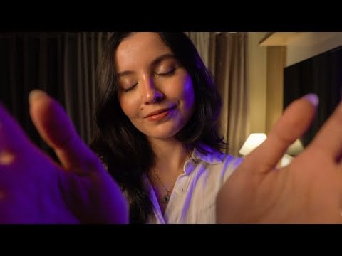 esse ASMR vai te derrubar em 10 minutos (hand movements, sons de boca delicados, pouca fala)