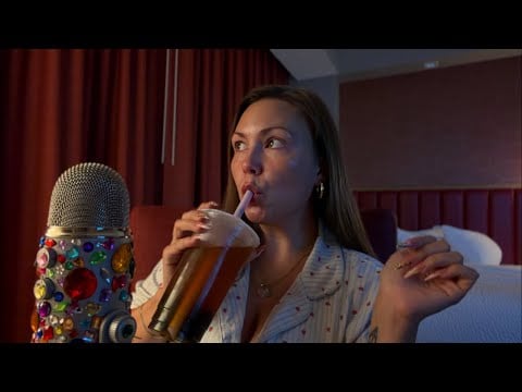 asmr in my hotel🧋(drinking boba, mic scratching, dim lighting)
