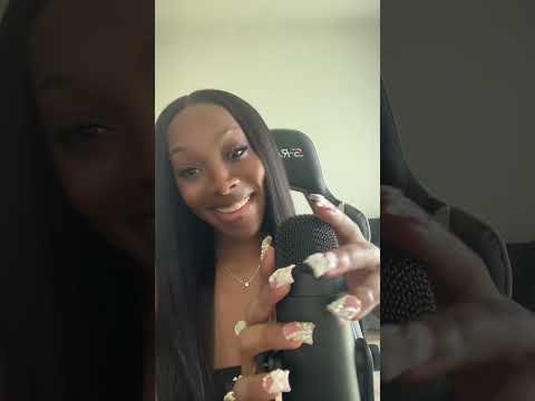 ASMR mic rubs #asmr