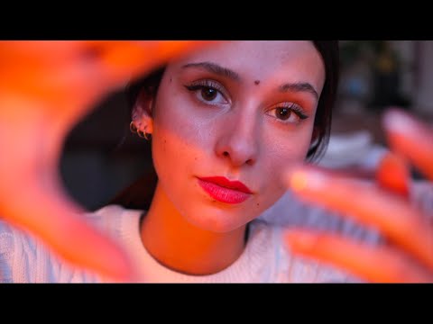 ASMR - Caresses intenses sur ton beau visage (face touching)