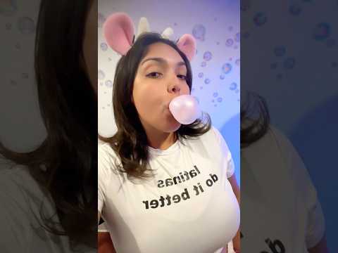 BUBBLE GUM ASMR | blowing bubble gum popping chewing sounds #bubble #bubblegum