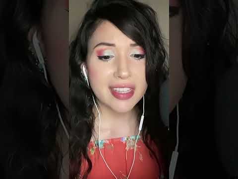 ASMR Comiendo Helado y Leyendo Anécdotas de Cosas Raras en el Transporte Público