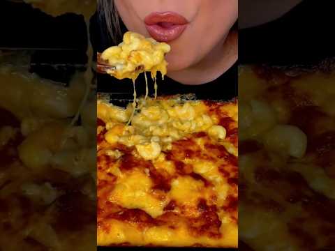 Cheesy, creamy Mac & Cheese #asmr #noodles #food #shorts
