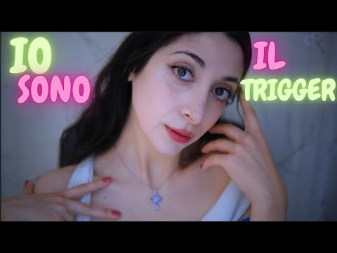 4K ASMR | IO SONO IL TRIGGER (sussurri, suoni della pelle, suoni dei capelli, mouth sounds)