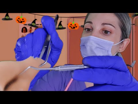 Clínica ASMR | Retiro tu prótesis pegada de Halloween | Roleplay urgencias | SusurrosdelSurr