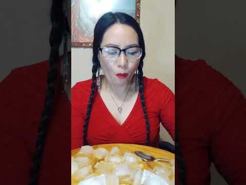 ICE MUKBANG#shortsfeed #viralshort #icemunkbang #snow #asmrshorts #asmrsounds #everyone #subscriber