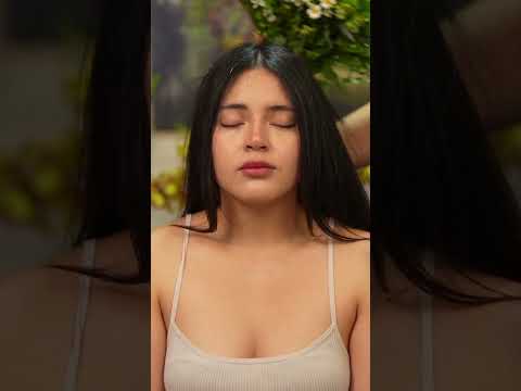Masaje ASMR de relajación de Doña Esperanza con suaves susurros y sonidos - ASMR en español #asmr
