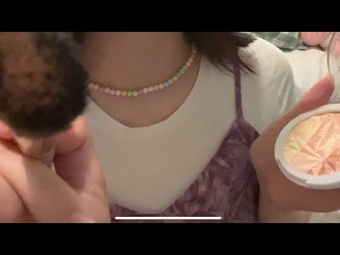 ASMR| Amiga Te Maquilla En Una Fiesta De Pijamas