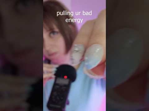 ASMR 💗gimmie #asmr #nails #nailsasmr #energypulling