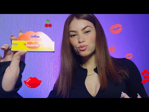 DORMINDO COM BEIJINHOS | ASMR 50 kisses 😘 - Ruiva ASMR