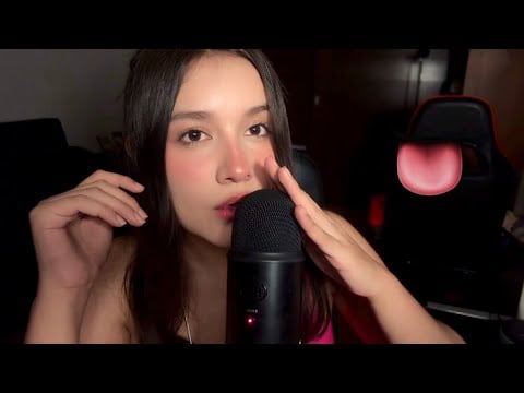 ASMR EN ESPAÑOL | MOUTH SOUNDS INTENSOS + BESITOS ♡ ♡ ♡ | SP1* P41NT*NG