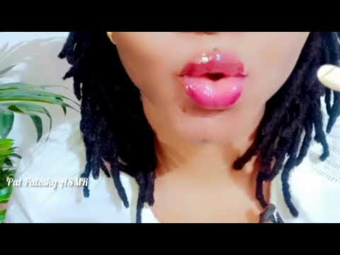 ASMR - LICKING UNICORN LOLLIPOP [👄Mouth sounds]