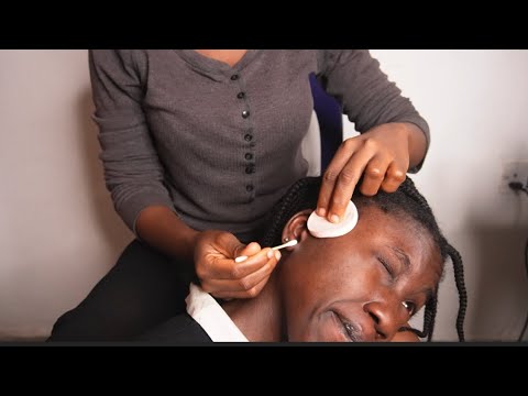 ASMR DEEP EARCLEANING AND NITPICKING TO HELP YOU RELAX 