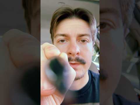 Drawing on your face #asmr #raeasmr #visualasmr #upclose #tracing