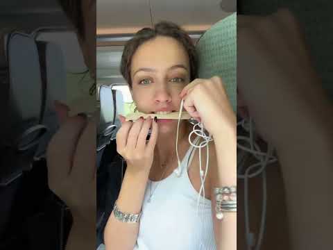 ASMR on the TRAIN #publicasmr #lofiasmr lofiasmr