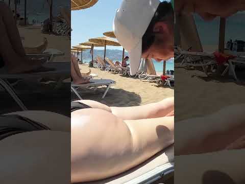 Probé un masaje de piernas y pies al estilo chino en Creta, Grecia 🇬🇷 #massage #beach #travel