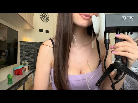 MOUTH SOUNDS nelle tue orecchie + CAREZZE | ASMR